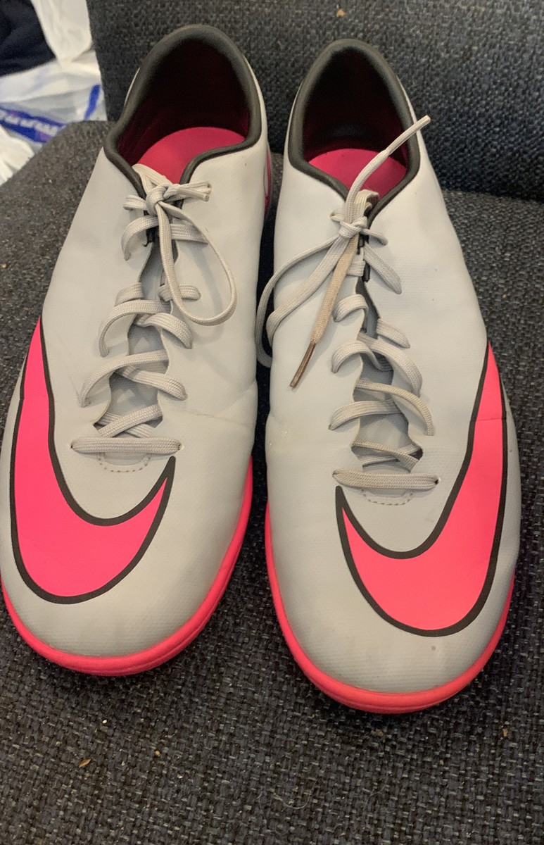 シューズ Nike Mercurial 26.5 Amazon.co.jp: ナイキ キッズ MercurialX Victory VI CR7