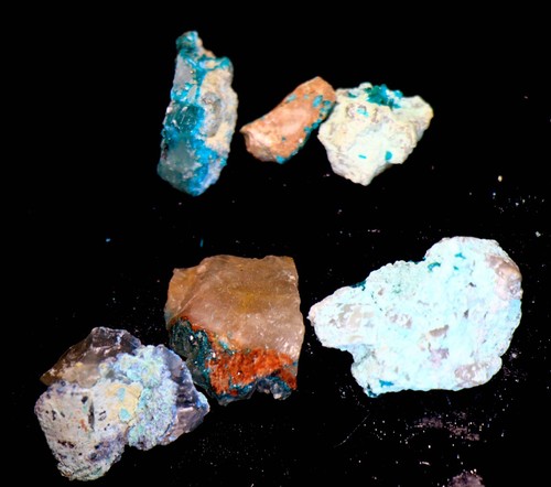 Superb, Bright, Emerald Green Dioptase Crystals on Matrix Lot, Congo! 6A11 - Imagen 3 de 5