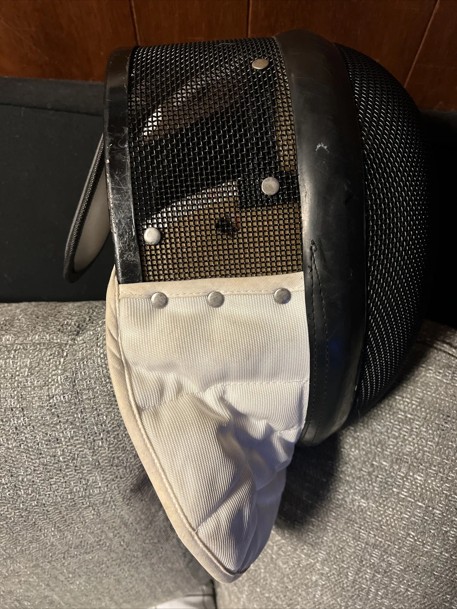 AF Absolute Fencing Gear Helmet Face Mask Black Gray USA S Team sports