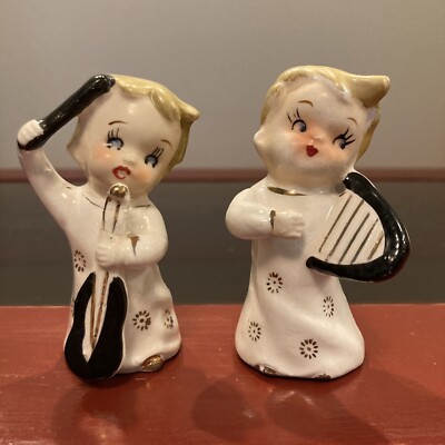 Vintage Pair of Children Choir String Instruments Figurines Hand Painted Japan