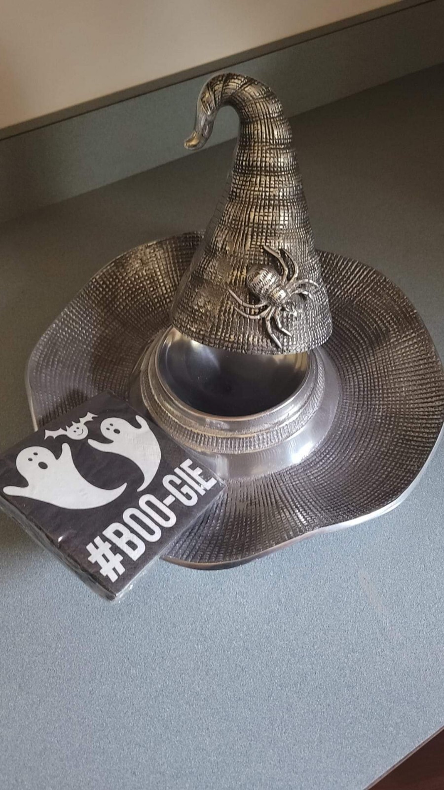 Broomstick Blvd Silver Metal Halloween Chip & Dip Witch Hat Centerpiece Decor eBay