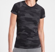 NWT Athleta Momentum Seamless Camo T Shirt Tee size S 59