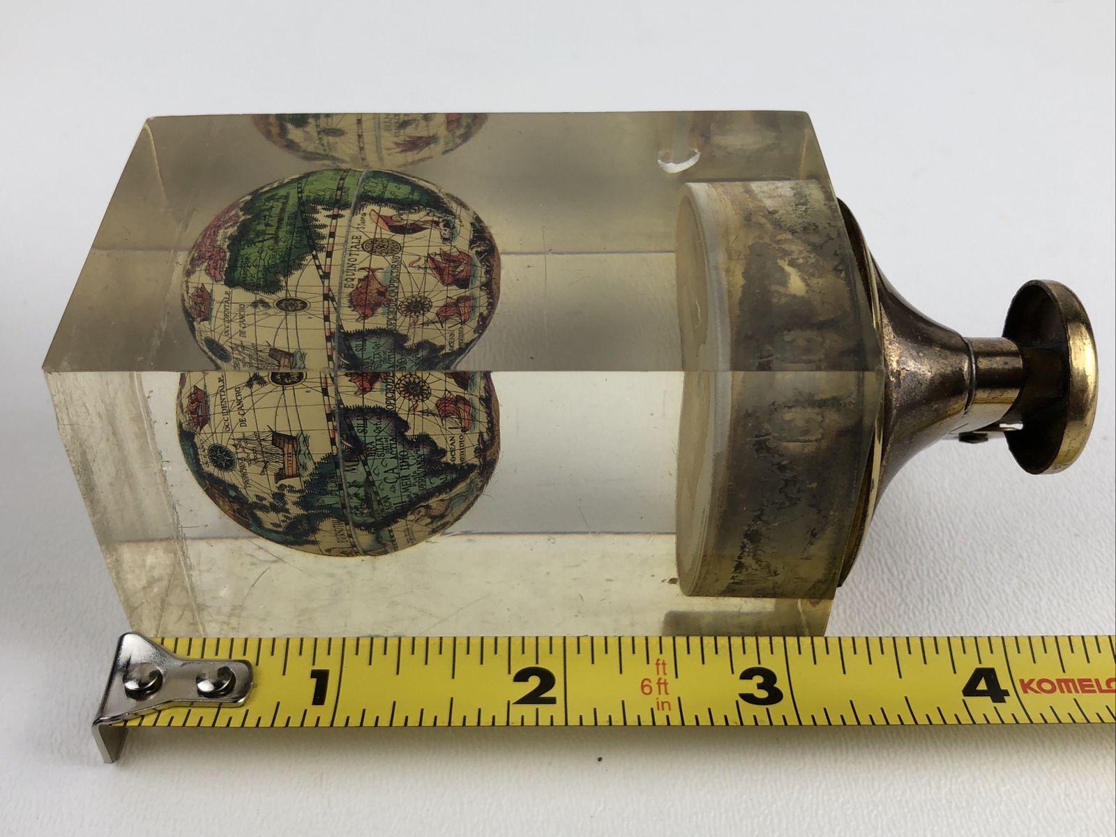 Vintage World Globe Acrylic Brass Table Lighter