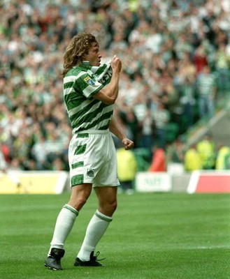 Jorge Cadete celebrates Pre Season Friendly match between Celtic a- Old Photo