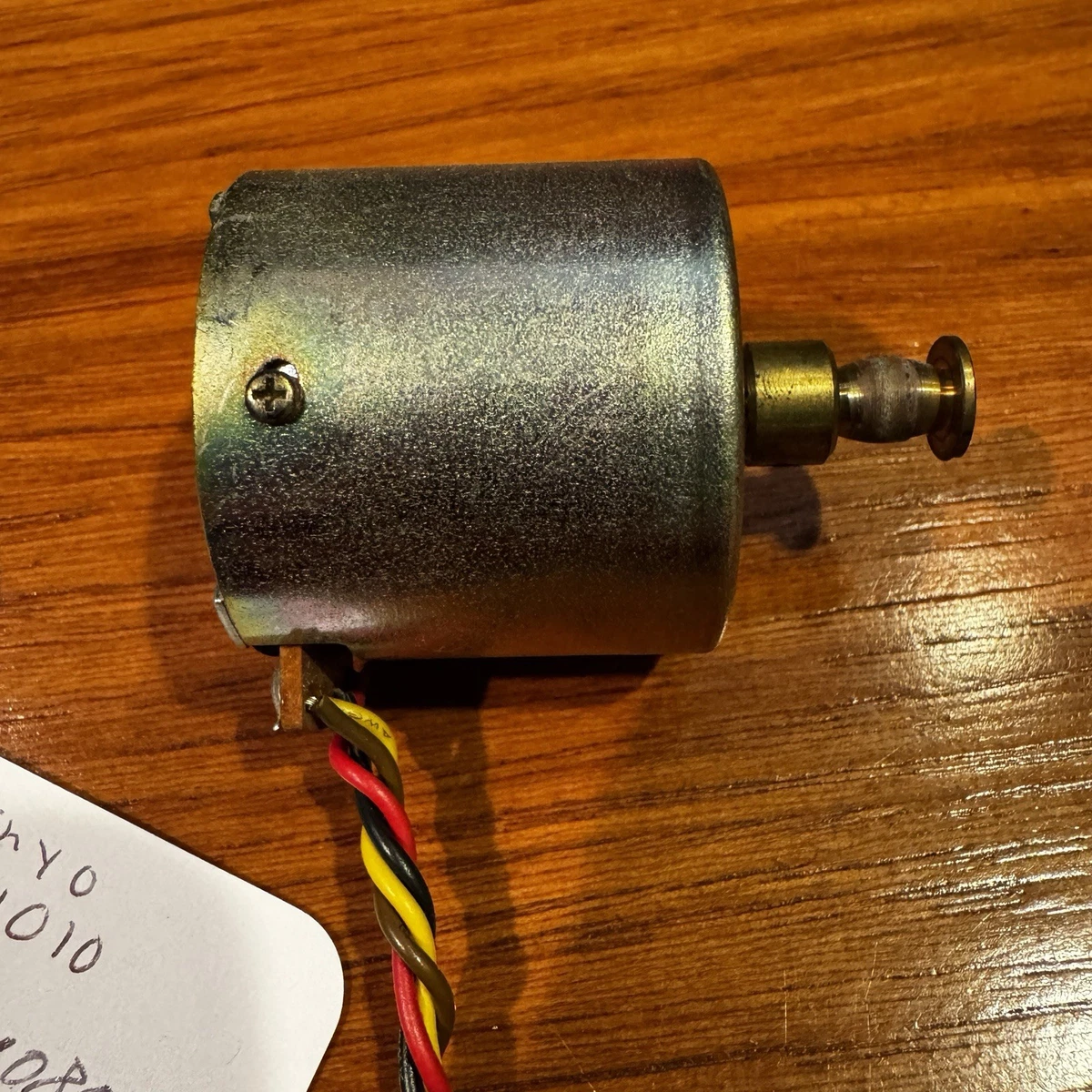 MOTOR ORIGINAL SANYO 4-527T10800 CON POLEA PARA TP-1010 - PROBADO