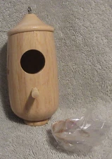 Hummingbird House Wooden Hand Crafted NIB Free Shipping