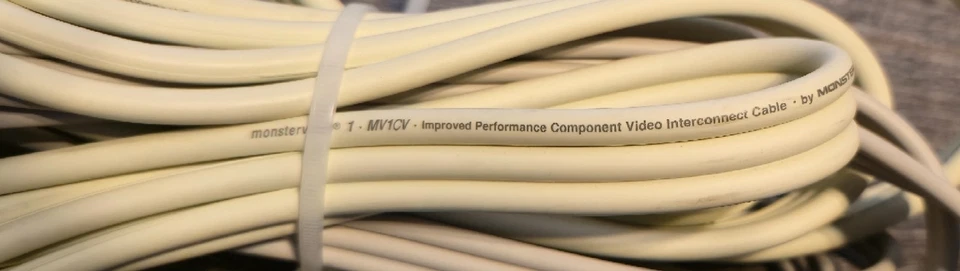 Cable de video componente Monster MV1CV. 10 pies o más. Foto 3 de 4