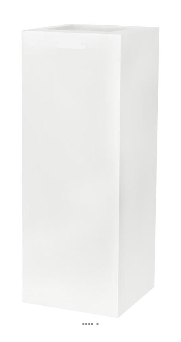 Bac de fleurs haut Blanka en fibres haut de gamme et laquage blanc miroir