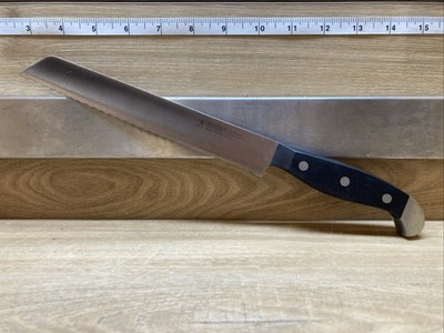Henckels Statement razor-sharp 8-inch bread knife