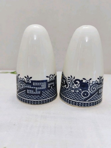 Vintage Churchill England Blue Willow Salt & Pepper Georgian Shakers w/Stoppers - Picture 2 of 5