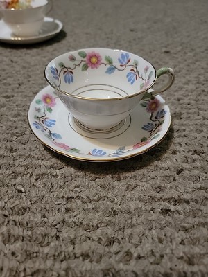 Elegant Copelands Grosvenor China England Cup And Saucer Tudor Rose 