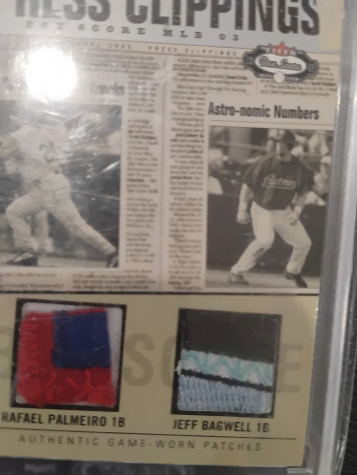 RIDICULOUS 2003 Fleer Box Score Press Clippings Dual Patch Bagwell Palmeiro /150 - Image 2 of 4