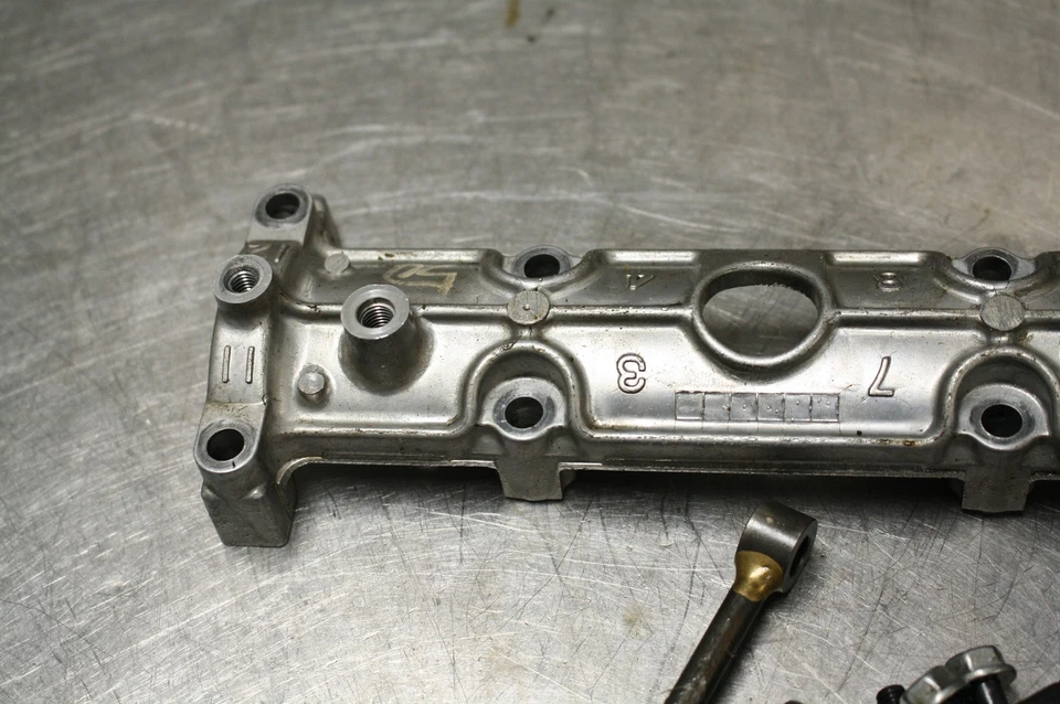 99-07 SUZUKI HAYABUSA Exhaust Cam Camshaft Holder Foto 2 de 4