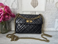 Borsa a tracolla Kurt Geiger London Brixton nera in pelle trapuntata tracolla a catena