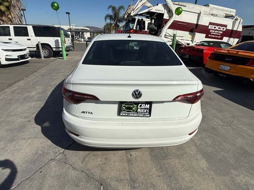 2019 Volkswagen Jetta R-Line - Picture 7 of 27