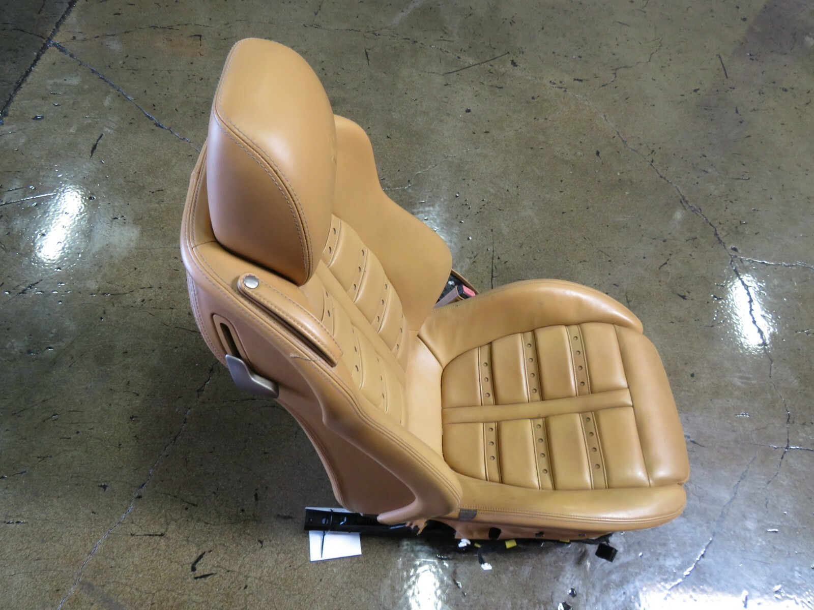 Ferrari California, RH, Right Front Seat, Tan, Power, Used