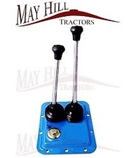 Ford 2000 2600 3000 3600 4000 Tractor Gearbox Lid Top c/w Gear stick Levers