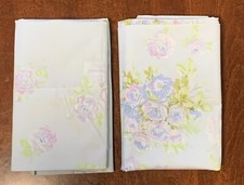 VTG Blue Flowers Springmade Standard Pillowcases Two Cottage Granny
