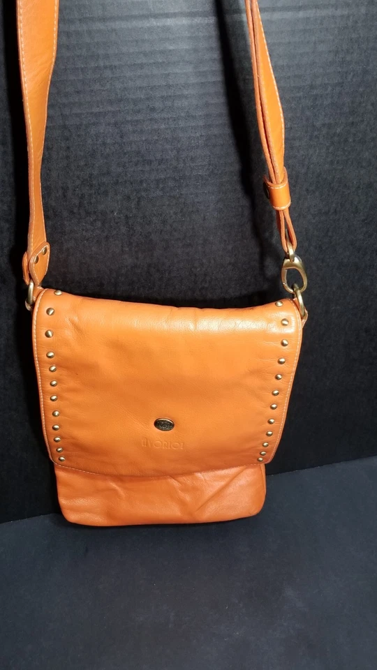 Avorio Italian Leather Tan Shoulder Bag "Hippie" - Image 4 of 4