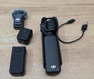 DJI Osmo Pocket 3 Creator Combo 4K Camera 3 Axis Gimbal W/ Mic & Docks USED