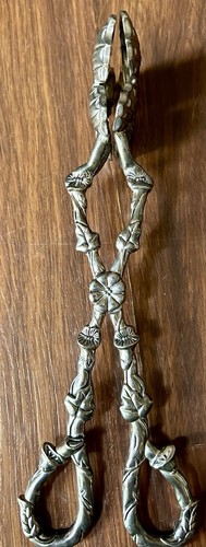 GODINGER Silver Plated. Butterfly Design Serving Tongs 10.5. Inch VINTAGE - Picture 2 of 8