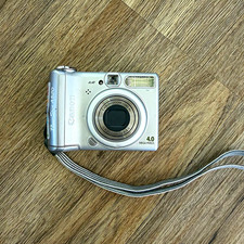Canon PowerShot A520 4.0MP Digital Point & Shoot Camera - Silver (Tested Works)