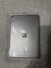 Apple iPad 7th Generation Tablet 32GB Silver Wi-Fi Touchscreen