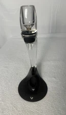 Vinturi Essential Wine Aerator With Stand. Excellent!