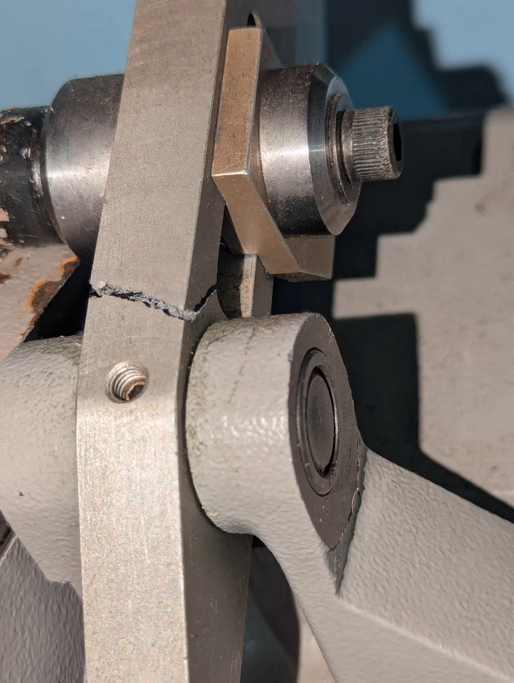 *Parts* Vinten mdl MK2 3076 HEAVY DUTY  Pan Tilt Tripod Head Osprey Pedestal  - Image 4 of 4