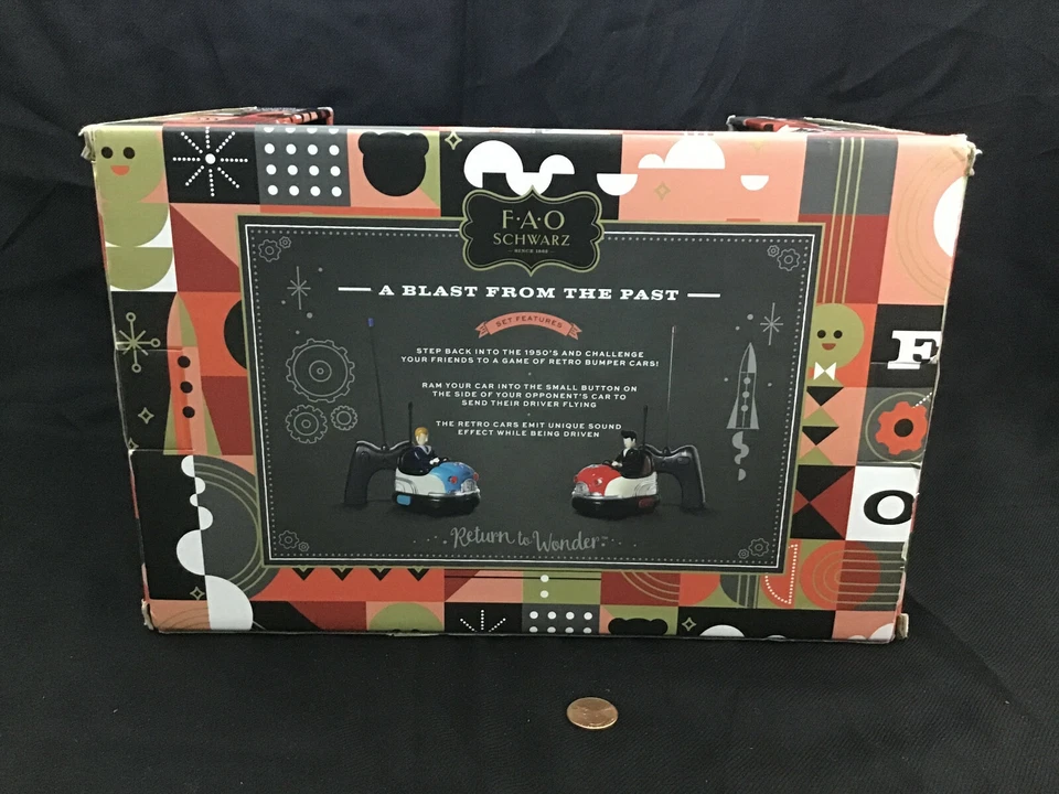 Nostalgic Model Bumper Car Set of two Remote Control Cars - Image 4 of 4