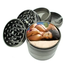 Detroit Pin Up Girls D8 Titanium Grinder 4 Piece Magnetic Hand Mueller 
