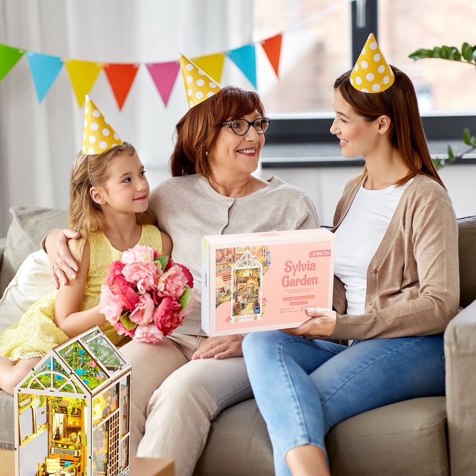 DIY Book Nook Kit 3D Wooden Puzzle Bookshelf Insert Decor with LED