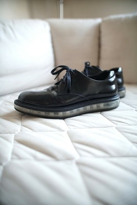 clarks weaver cola suede