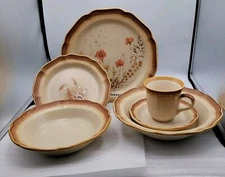 Mikasa Whole Wheat & Jardiniere Replacement Dishes. EUC. Priced per piece.