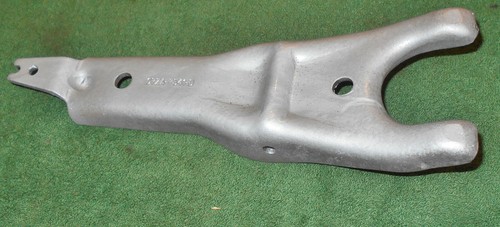 1967 1968 Mustang Falcon Fairlane Ranchero ORIG 6 CYLINDER 200 M/T CLUTCH FORK