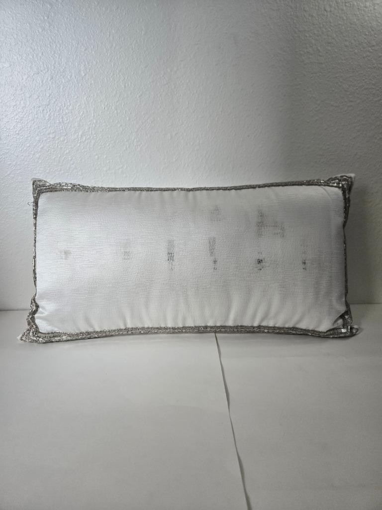 Picture 2 of 5
