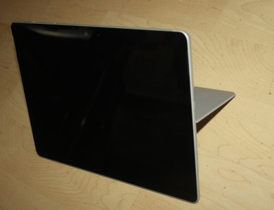 Microsoft Surface Go (1. Generation)   8 GB RAM   128 GB SSD  