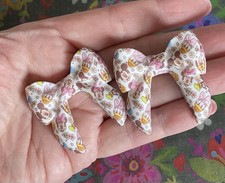 2 Pce BOW Shaped Silicone Focal Beads Cartoon MOUSE DUCK Print Pens Keychains