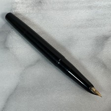 Title: Pilot Fountain Pen 14K Gold Nib Black Missing Cap Writing Not Confirmed