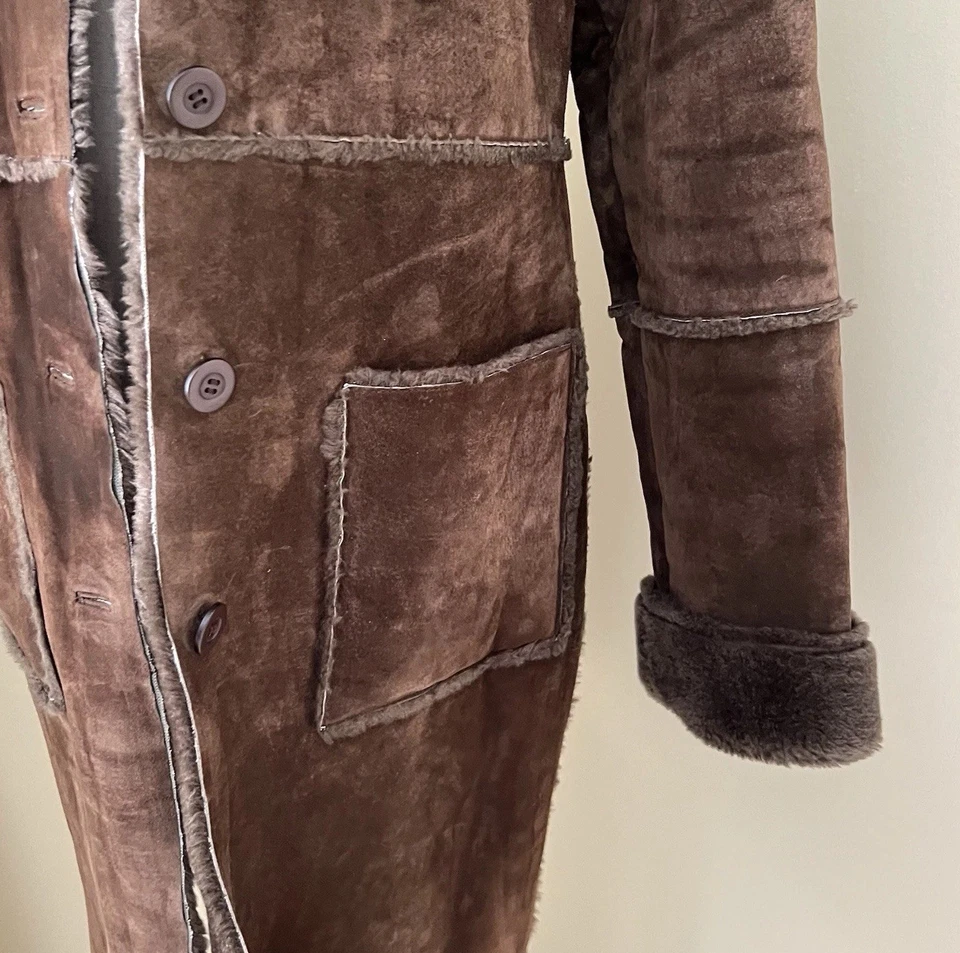 Abrigo largo de gamuza de cuero Brandon Thomas Y2K de colección talla M forrado de piel marrón Penny Lane Foto 4 de 4