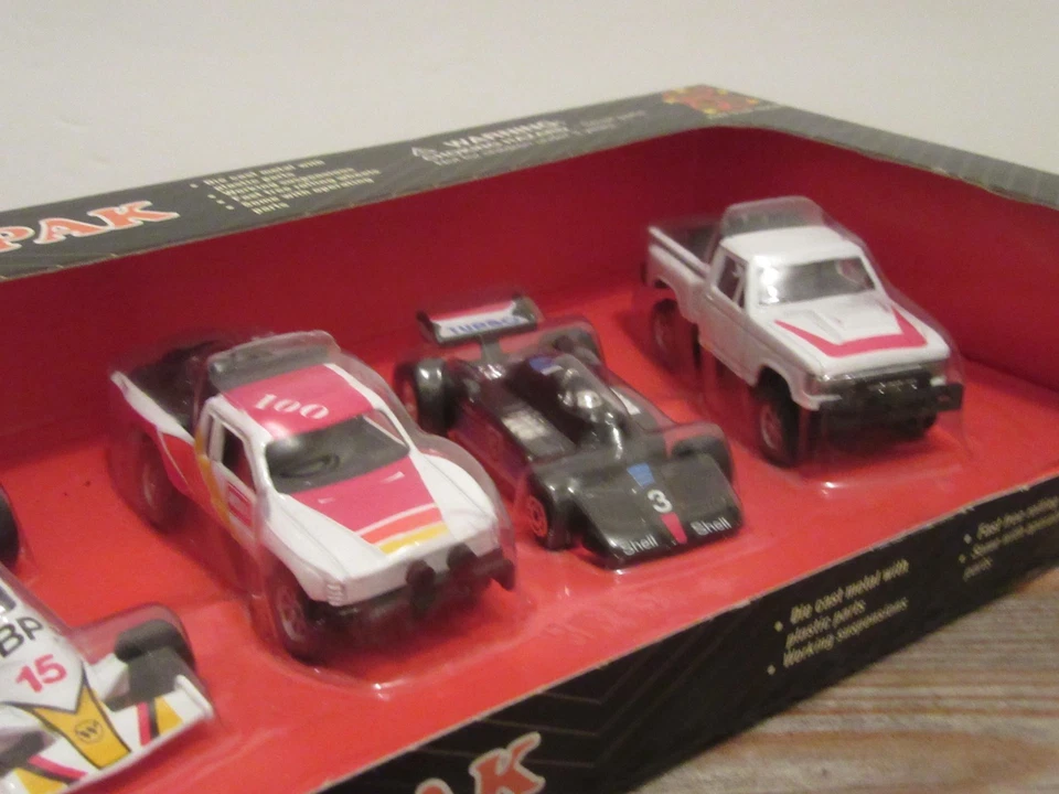 NIB MAISTO 1998 - 5 STAR SERIES ACTION PAK RACE TEAM - Image 2 of 4