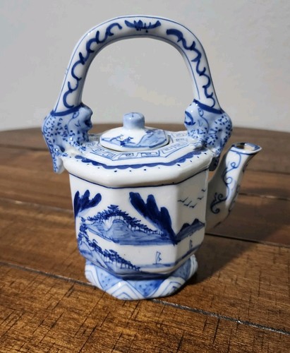 Vintage Chinese Porcelain Miniature 7 Piece Tea Set Blue and White - Picture 2 of 24