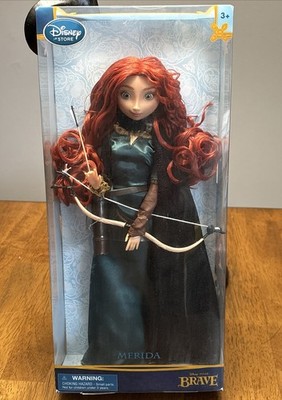 NEW Disney Store Pixar Brave Merida Classic Doll Bow and Arrow 1st Edition 