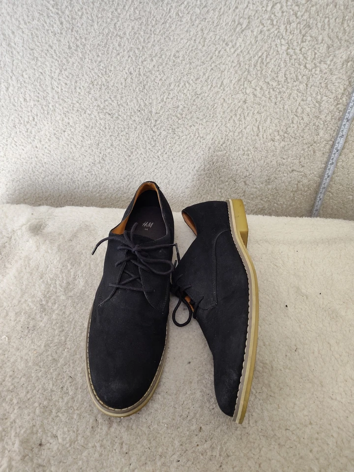 H&M Men Oxfords 10.5 Black Faux Suede Lace Up Rubber Sole Comfort Dress Shoes - Image 4 of 4