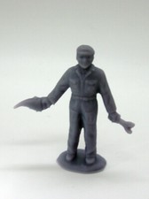 Greenhills Vintage Mechanic with Oil Can - Unpainted - 1:43 Scale - NEW - GP25