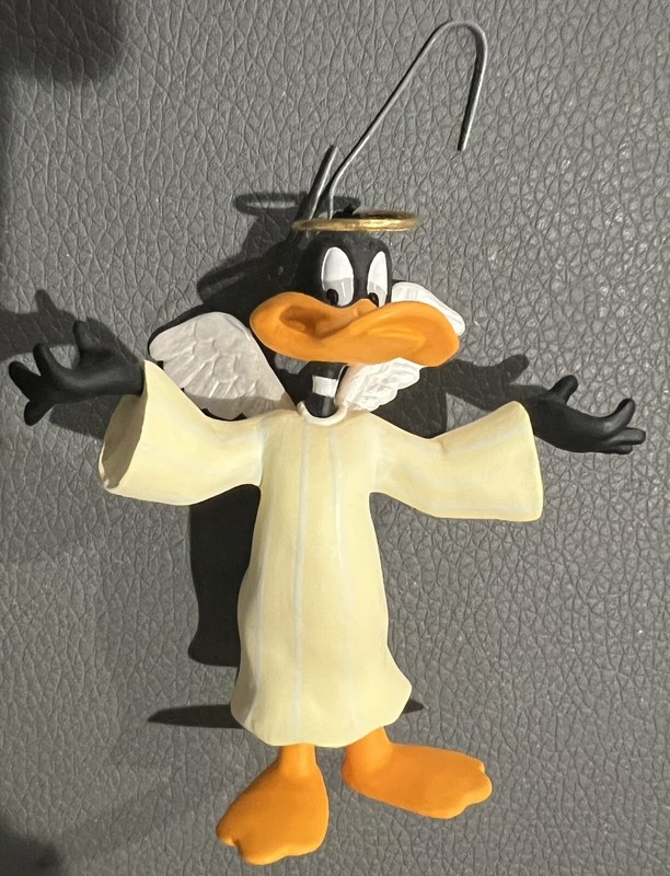 1994 Looney Tunes Hallmark Keepsake Ornament “Angel Daffy” 