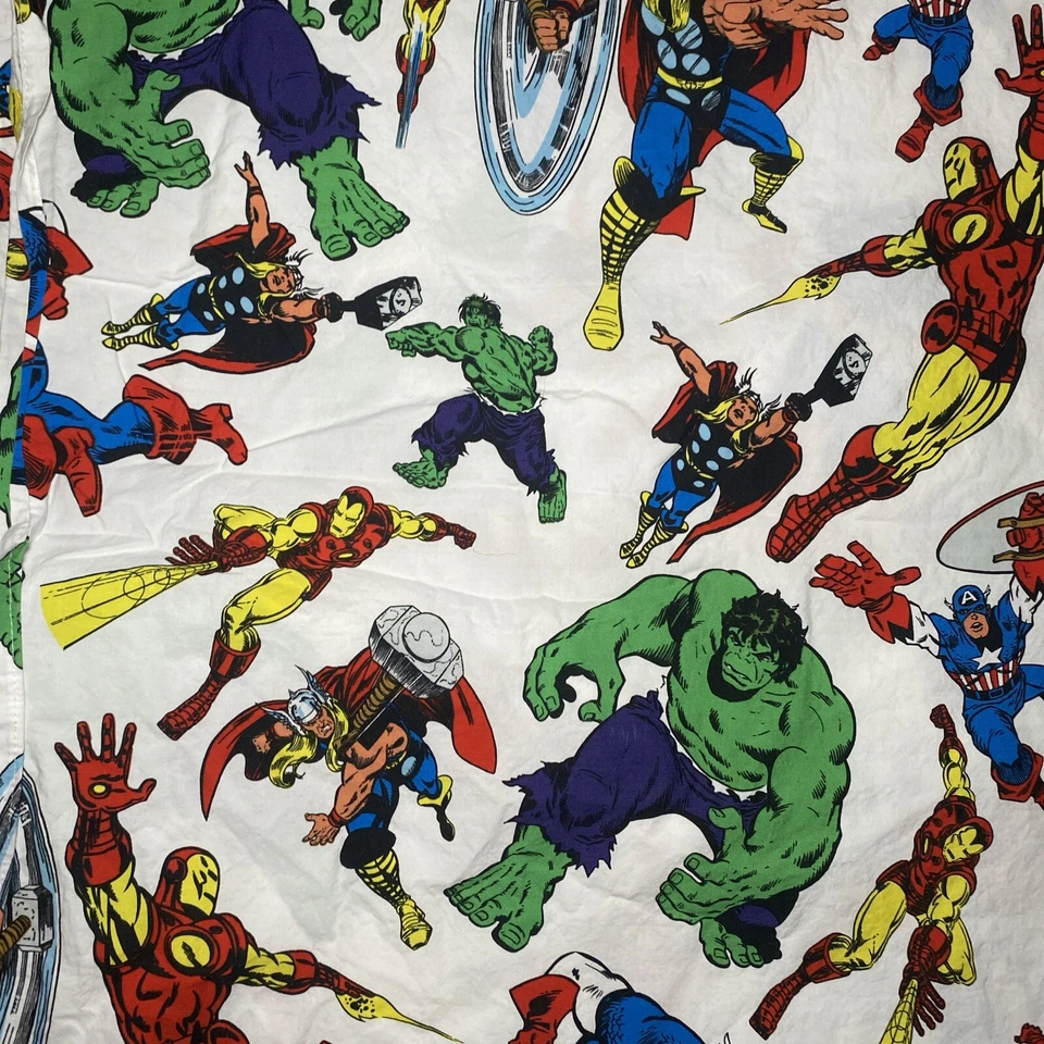 Hoja plana de cómics Pottery Barn Kids Marvel Avengers tamaño completo Foto 4 de 4