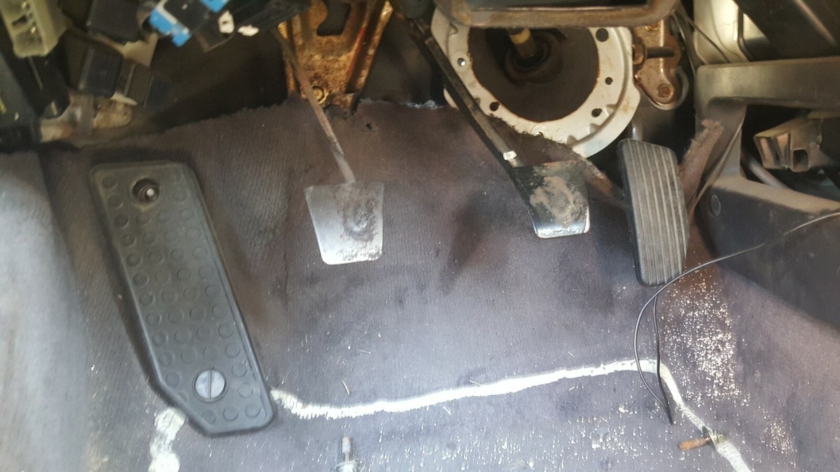 93 Mitsubishi 3000GT VR4 OEM clutch gas and brake pedal set