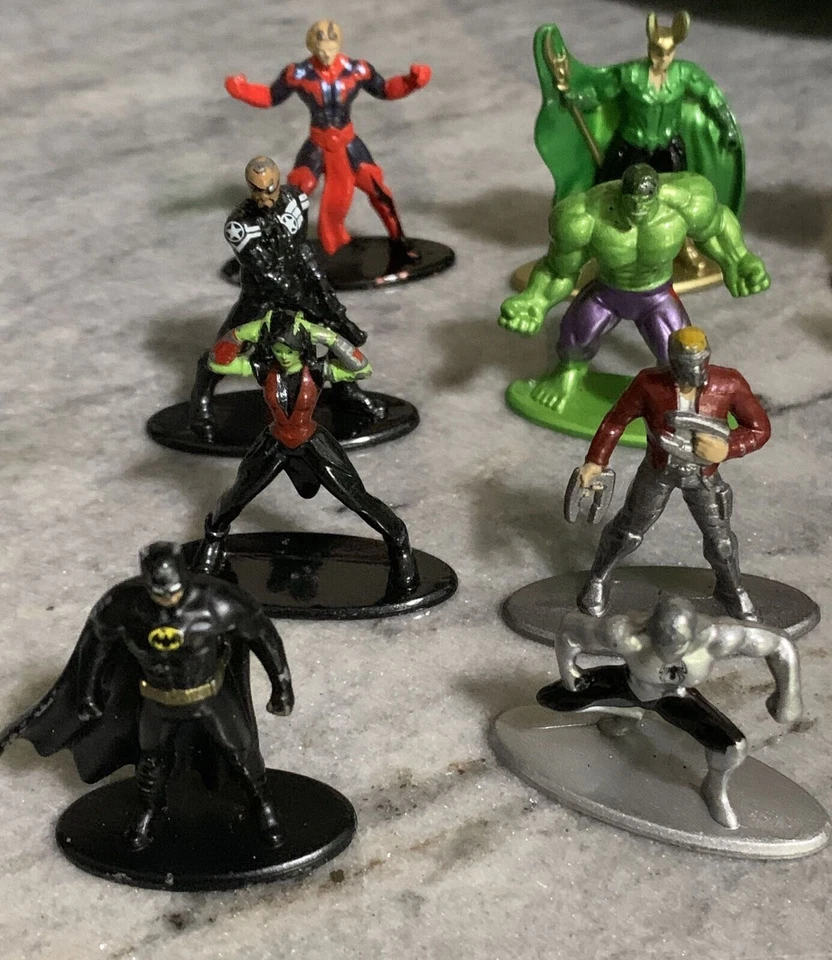 Jada Toys Marvel Nano Metalfigs Mini-Figures Die Cast Metal Lot of 17 Figures - Image 2 of 4