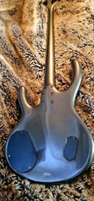 Ibanez EDC700 Ergodyne Electric Bass Guitar unused in Grey Pewter
